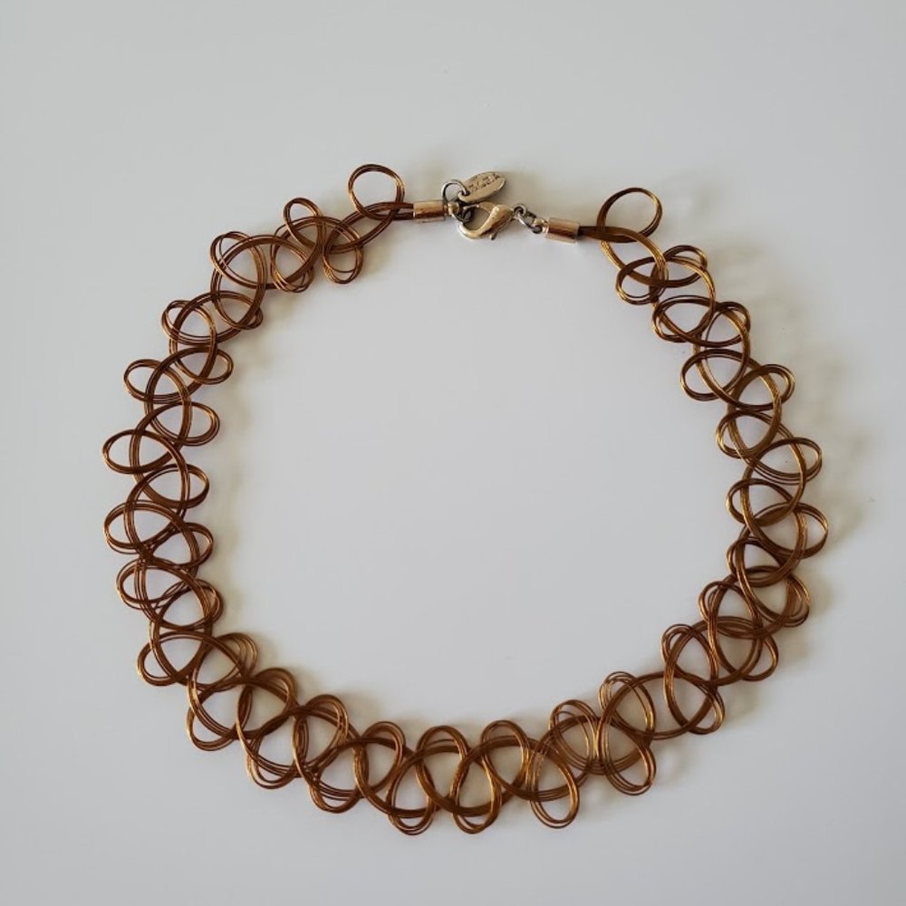 Zara 90s inspired tattoo (gold) choker